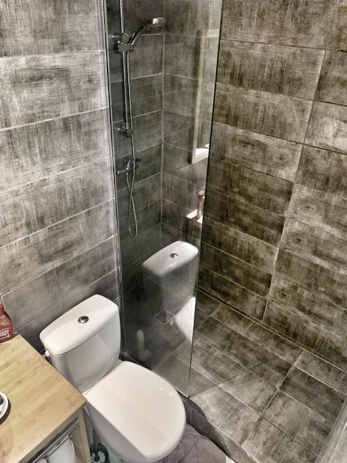 Appartement Duplex Climatise Avec Wi-Fi - Plage Pointe Marin A Pieds, Recemment Renove Sainte-Anne Εξωτερικό φωτογραφία