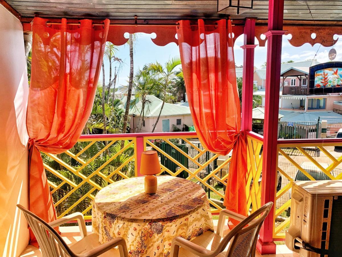 Appartement Duplex Climatise Avec Wi-Fi - Plage Pointe Marin A Pieds, Recemment Renove Sainte-Anne Εξωτερικό φωτογραφία